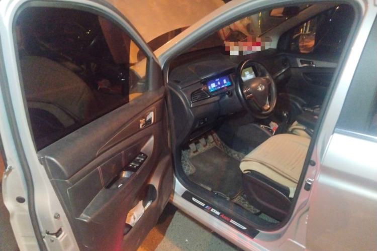 Used CHANGAN KAICHENG Oushang A600 2016 1.5L Manual Elite 7-Seater Driver Seat