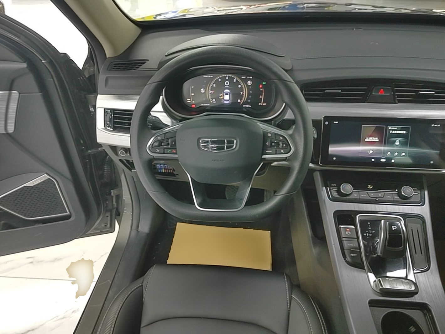 Geely Auto Emgrand X7 Sport 2021 1.8TD DCT Two-Wheel Drive Asian Games Comfort Edition — снимка 13