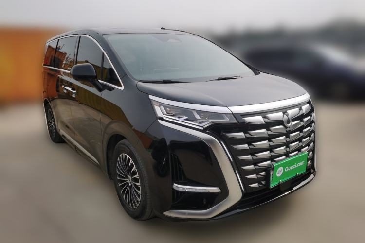 Used Denza D9 2024 DM-i 1050 Luxury Model