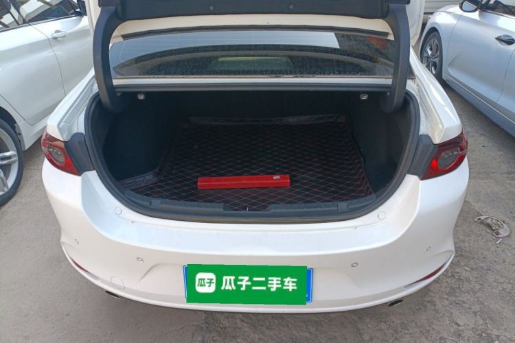 Used Mazda 3 Axela 2023 2.0L Automatic Zhiqing Edition