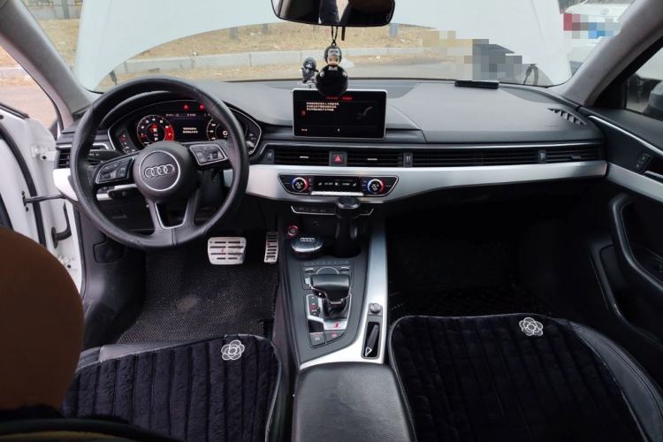 Used Audi A4L 2018 30th Anniversary Edition 40 TFSI Fashion Model