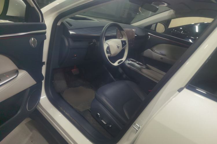 Used ARCFOX Alpha T5 2025 520 MAX
