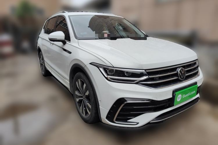 Used Volkswagen Tiguan L 2023 Restyled 330TSI Automatic Two-Wheel Drive R-Line Enhanced Comfort Version Exterior 2