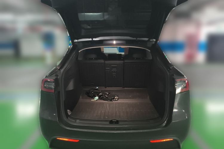 Used Tesla Model Y 2024 Rear-Wheel-Drive Version