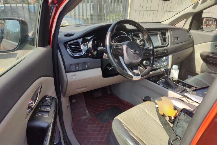 Used Kia Carnival 2017 2.2T Flagship Edition China V Standard Driver Seat