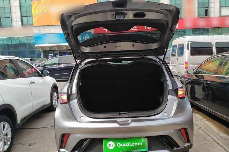 Used BYD Dolphin 2023 420 km Free Version Trunk