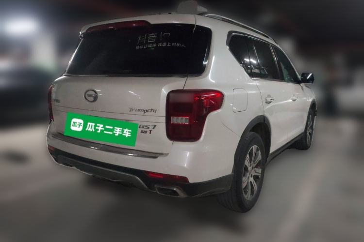 Used GAC Trumpchi GS7 2017 320T Two-Wheel-Drive Luxury Smart Connectivity Model
