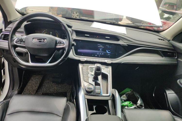 Used Geely Auto Emgrand X7 Sport 2020 1.8TD DCT Smart Connect PRO Center Console