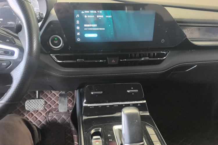 Used Wuling Victory 2022 280T 1.5T CVT Flagship Edition Audio And AC Panel