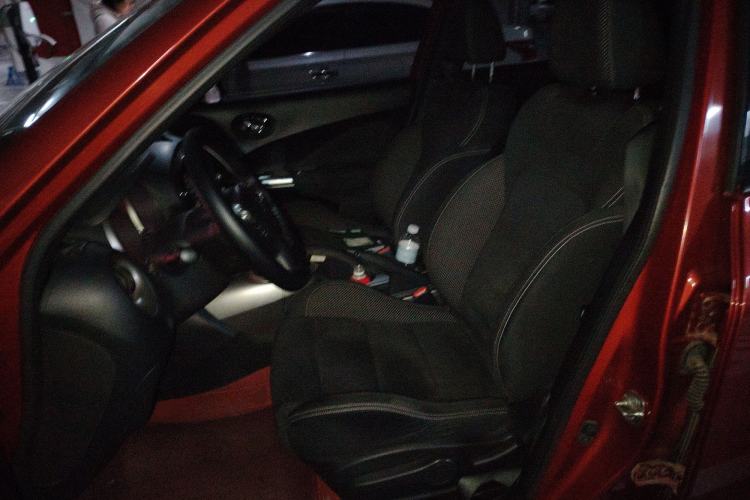 Used Infiniti ESQ 2014 1.6L Spontaneous Edition
