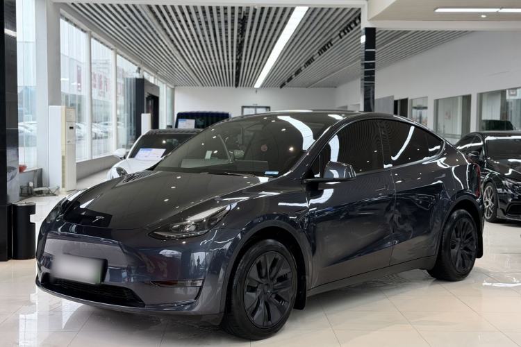 Used Tesla Model Y 2024 Long-Range All-Wheel-Drive Version