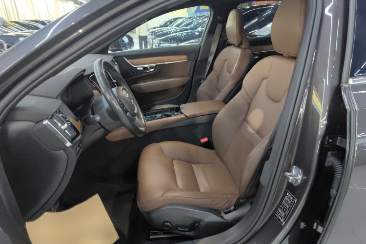 Used Volvo S90 New Energy 2022 T8 eDrive Hybrid Luxury Edition