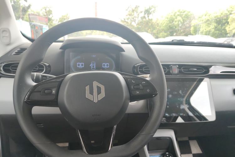 Used Leapmotor T03 2023 310 Lite Edition Steering Wheel