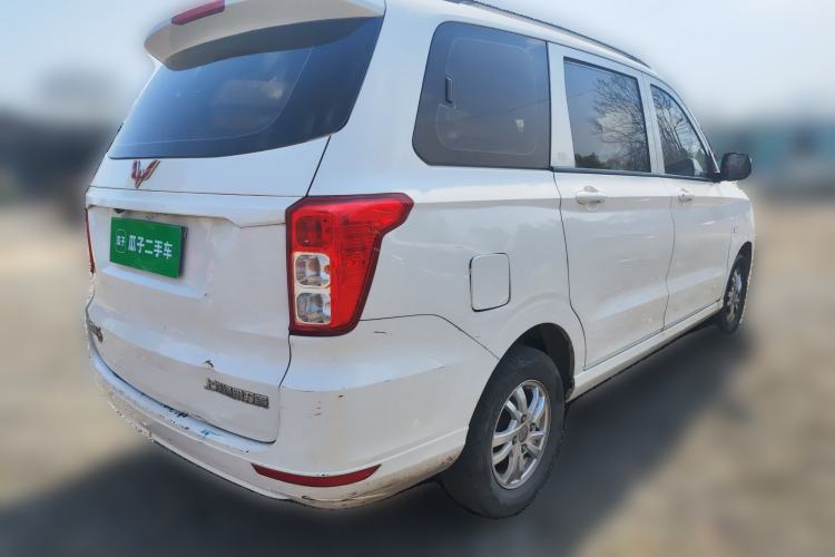 Used Wuling Hongguang 2019 1.5L S Standard Version China VI LAR