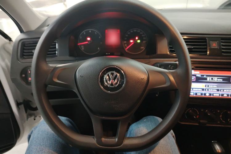 Used Volkswagen Santana 2016 1.6L Automatic Fashion Edition