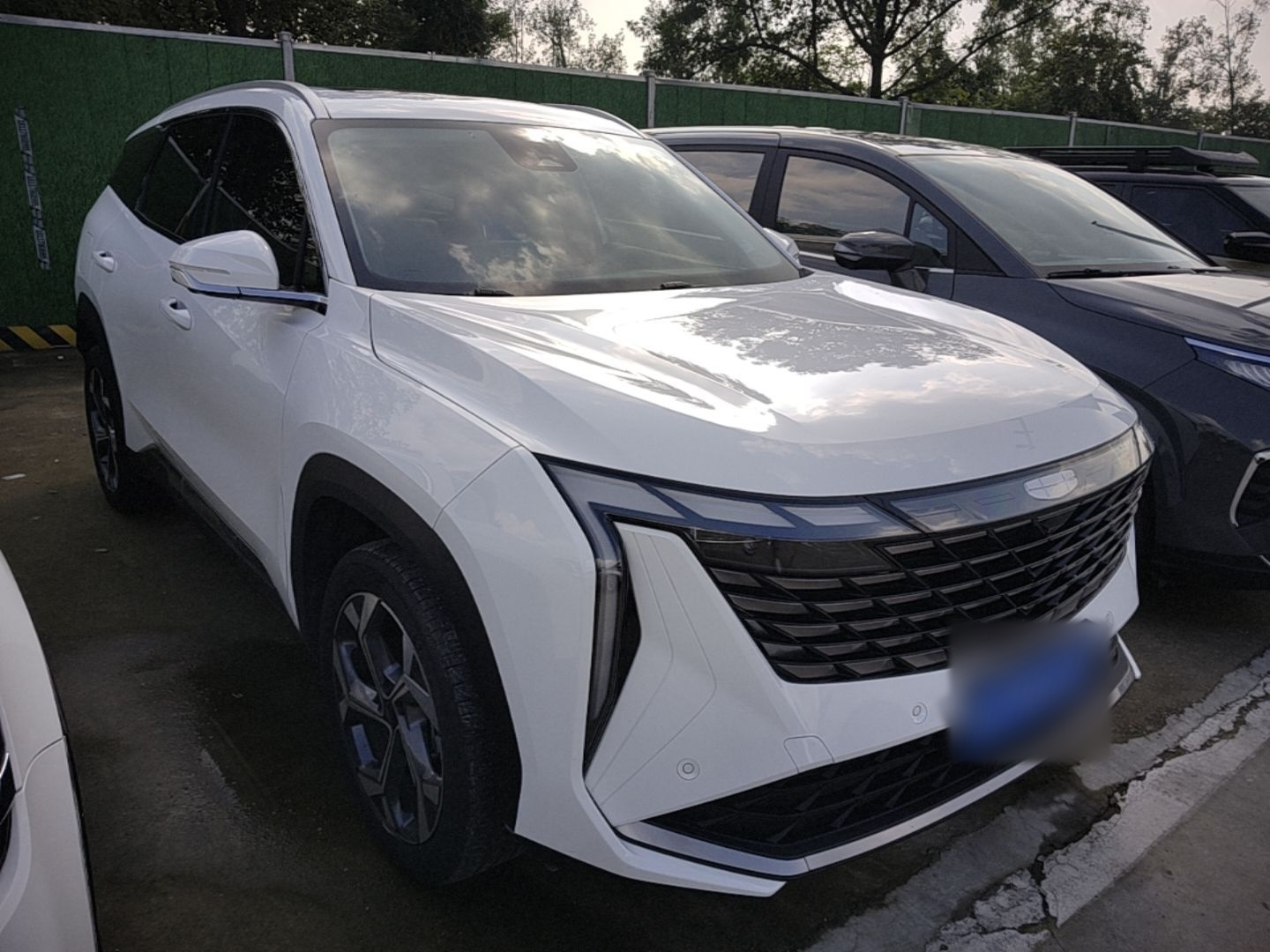 Geely Auto FX11 2023 2.0TD DCT Prestige Edition — снимка 3