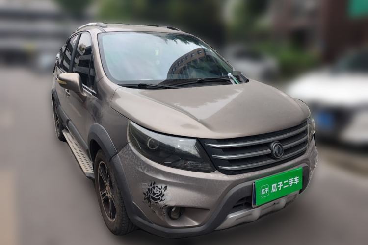 Used FORTHING Joyear X5 2013 1.6L Manual Luxury Model China IV Standard