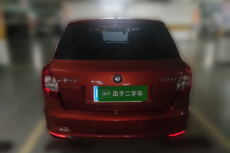 Used Skoda Fabia 2012 1.4L Automatic Crystal Edition
