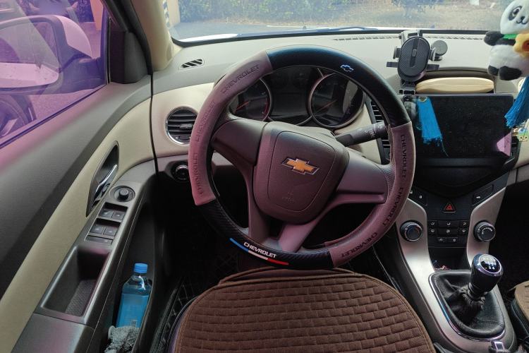 Used Chevrolet Cruze 2015 1.5L Classic SL MT