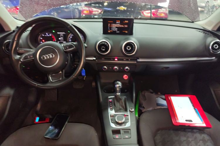 Used Audi A3 2015 Limousine 35 TFSI Millionth Anniversary Intelligent Leading Model