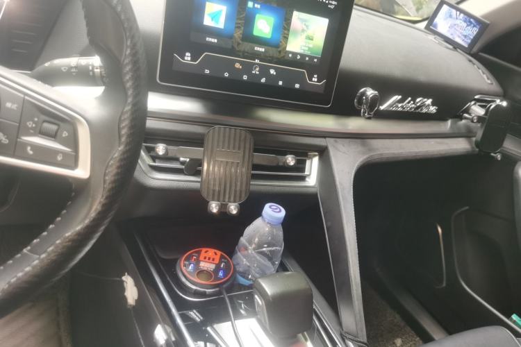 Used BYD Song Pro New Energy 2019 DM 1.5T Four-Wheel Drive Performance Edition Deluxe Model Audio And AC Panel