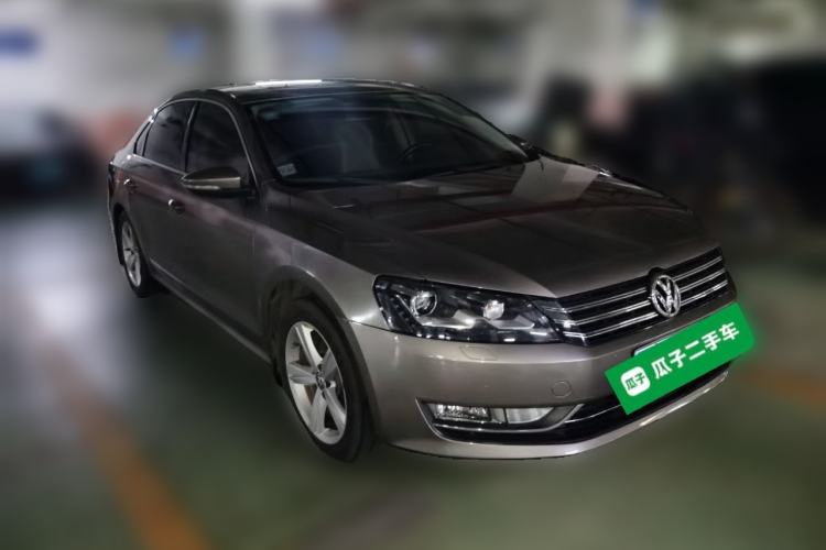 Used Volkswagen Passat 2013 1.8TSI DSG Prestige Edition Front Right 45 Deg