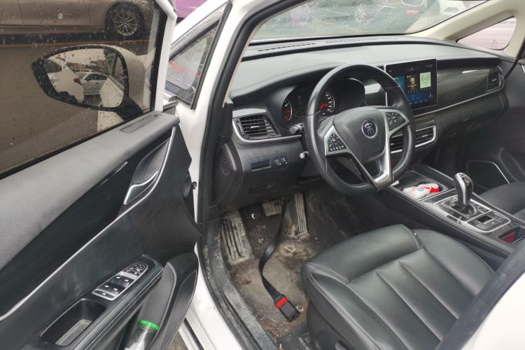 Used BYD Song MAX 2019 1.5T Automatic Smart Connect Ruiyi Sunroof Model 7 Seats China VI Standard