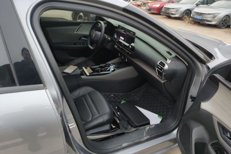 Used Citroen C5 X 2023 1.6T Extraordinary Power Right Front Seat