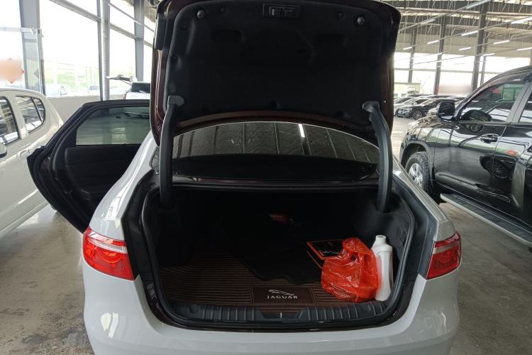 Used Jaguar XFL 2020 XFL 2.0T P200 Two-Wheel-Drive Elite Edition