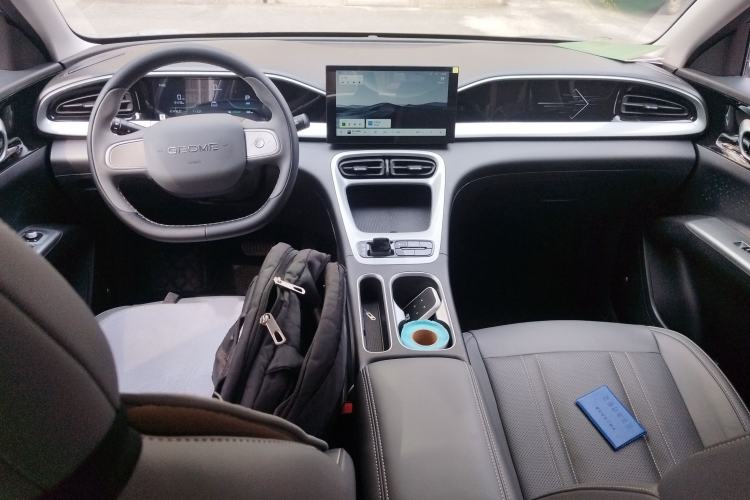 Used Geely Galaxy Geome 2025 310km Youth Edition Interior 2