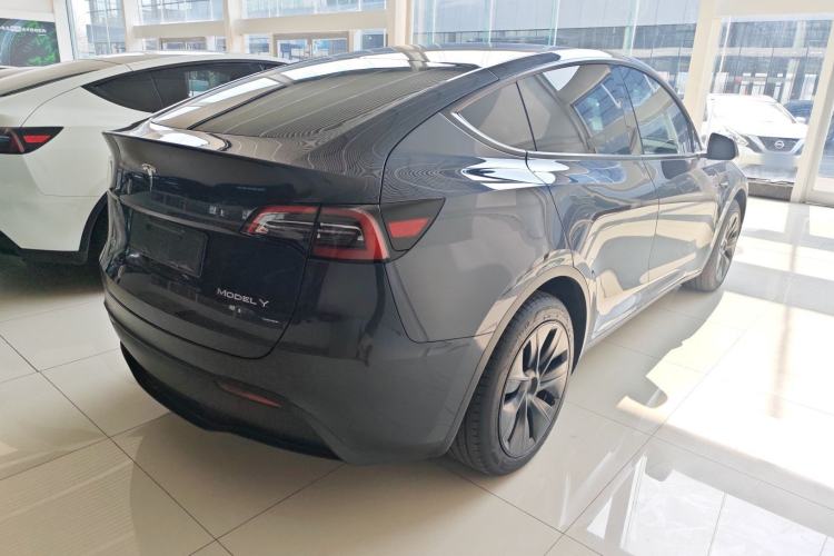 Used Tesla Model Y 2024 Rear-Wheel-Drive Version