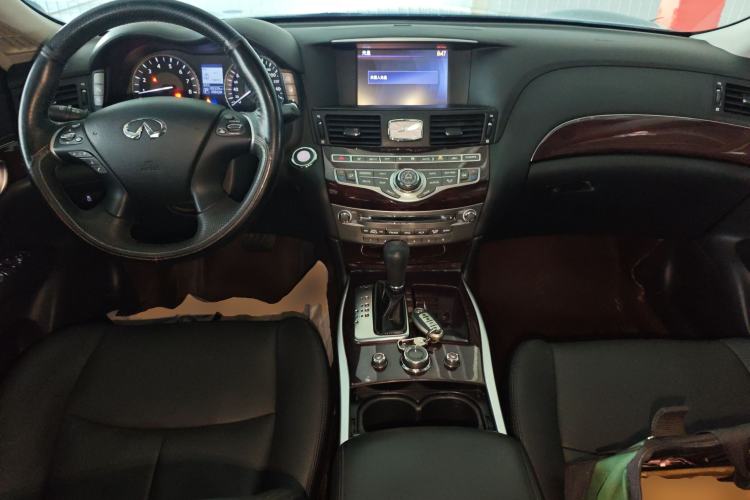 Used Infiniti Q70 2019 Q70L 2.0T Elite Plus Version