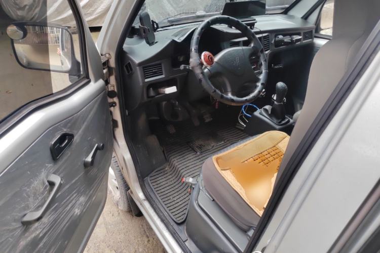 Used Wuling Zhiguang 2020 1.2L Practical Model China VI LSI