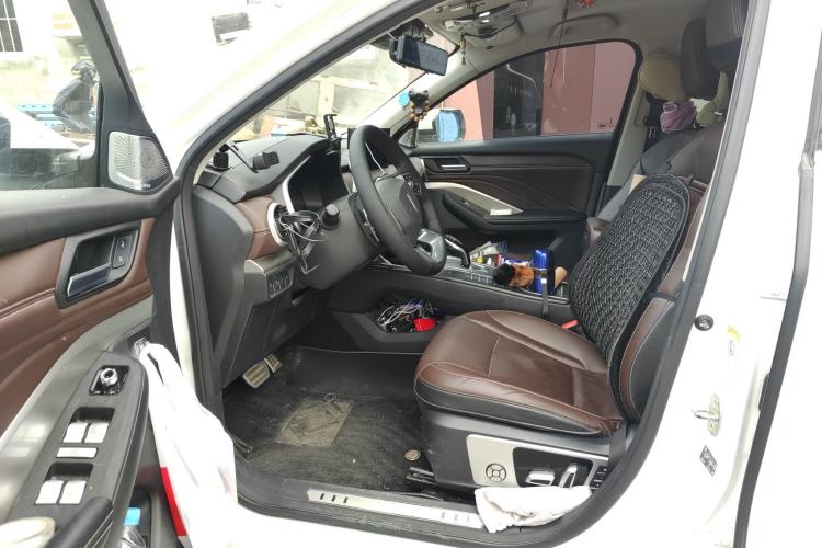 Used Wey VV6 2018 2.0T Four-Wheel Drive Flagship Version China V Standard