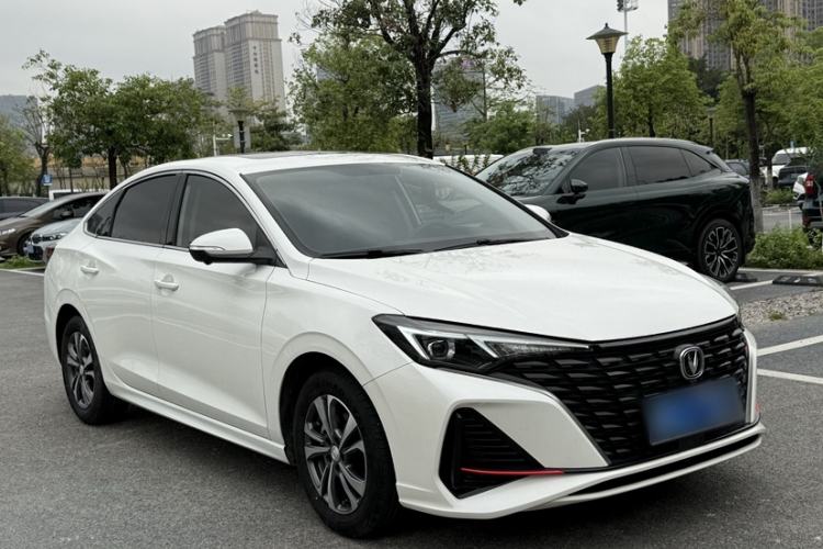 Used CHANGAN Eado 2023 Changan Edition PLUS Blue Whale NE 1.4T GDI DCT Prestige Version Exterior 7