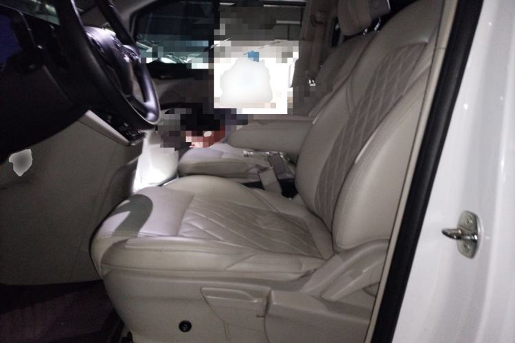 Used Buick GL8 2022 ES Landtrek 653T Comfort Edition Left Front Seat