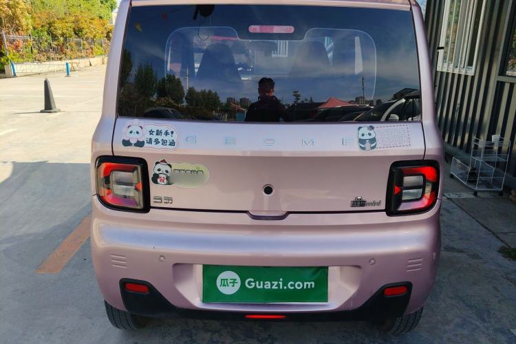 Used Geely Galaxy Panda 2024 Panda Mini 200km Endurance Bear Rear