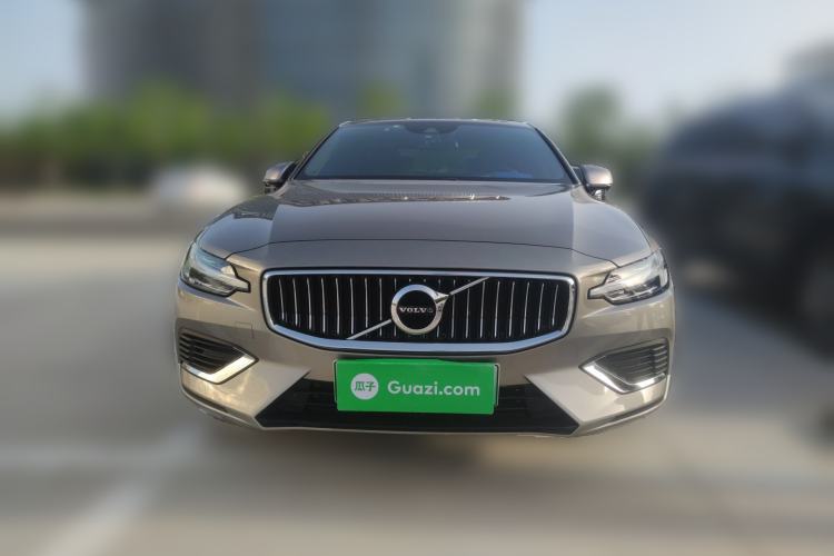 Used Volvo S60 New Energy 2021 T8 E-Drive Hybrid Four-Wheel Drive Smart Luxury Edition