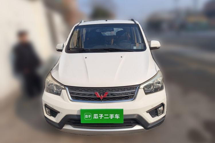 Used Wuling Hongguang 2016 1.5L S1 Deluxe Model China V-standard
