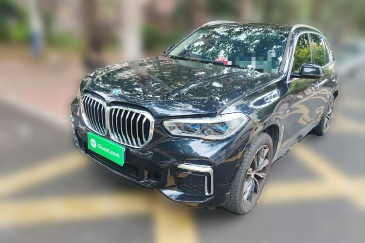 Used BMW X5 2022 xDrive 30Li Luxury M Sport Package