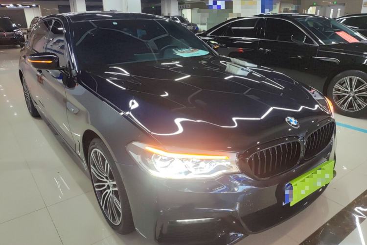 Used BMW 5 Series 2018 Restyled 530Li Leading Edition M Sport Package
