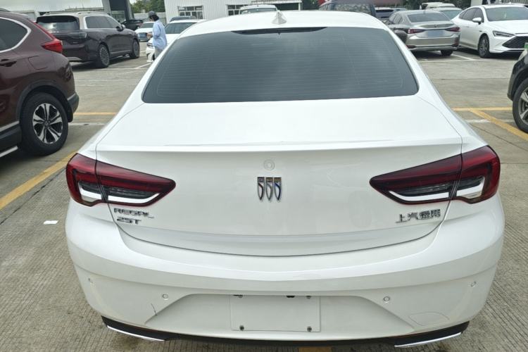 Used Buick Regal 2024 25T Deluxe Edition