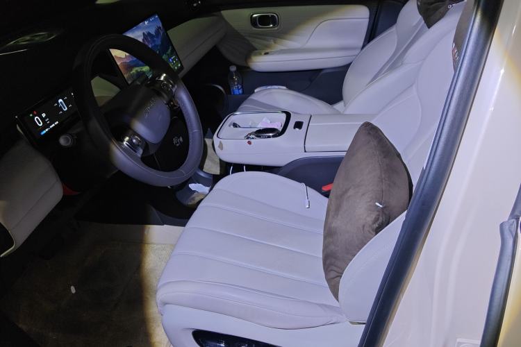 Used AION UT 2025 420 Intelligent Luxury Edition
