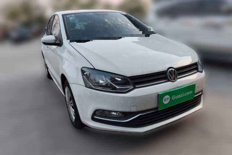 Used Volkswagen Polo 2016 1.6L Automatic Comfort Model Front Right 45 Deg