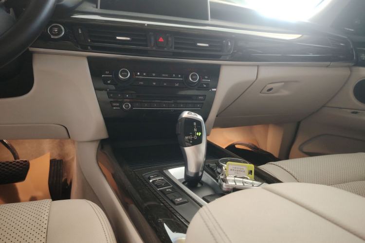Used BMW X5 2014 xDrive35i Gasoline 5-seater U.S. specification
