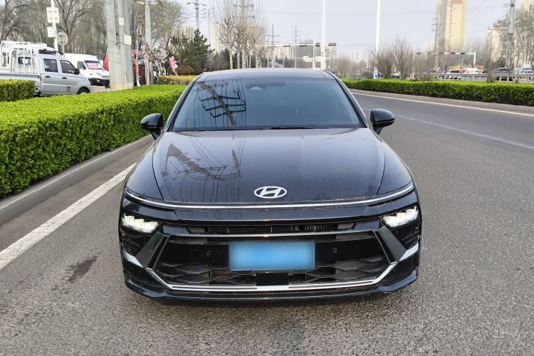 Used Hyundai Sonata 2024 1.5T Pro Front