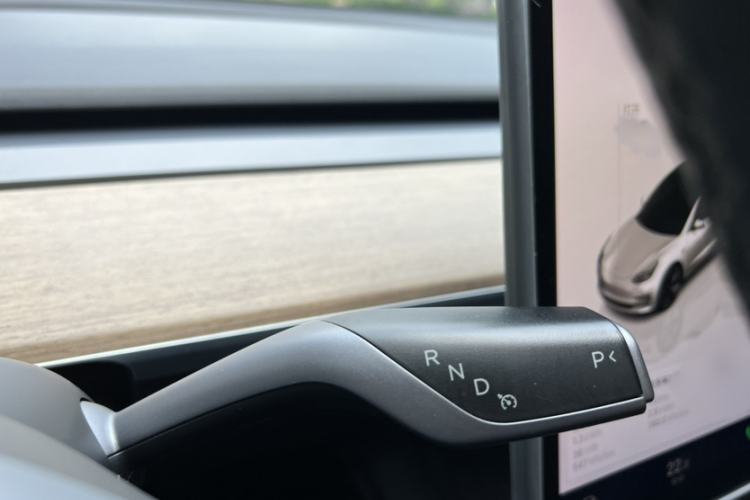 Used Tesla Model 3 2022 Rear-Wheel-Drive Version
