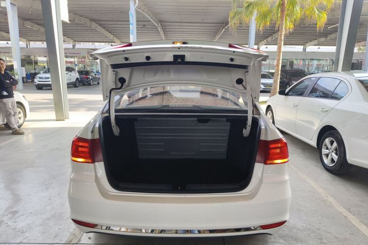 Used Volkswagen Santana 2021 1.5L Manual Fashion Edition Trunk