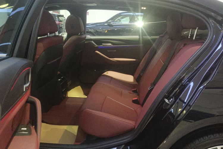 Used BMW 5 Series 2023 530Li Leading Model M Sport Package Left Rear Seat