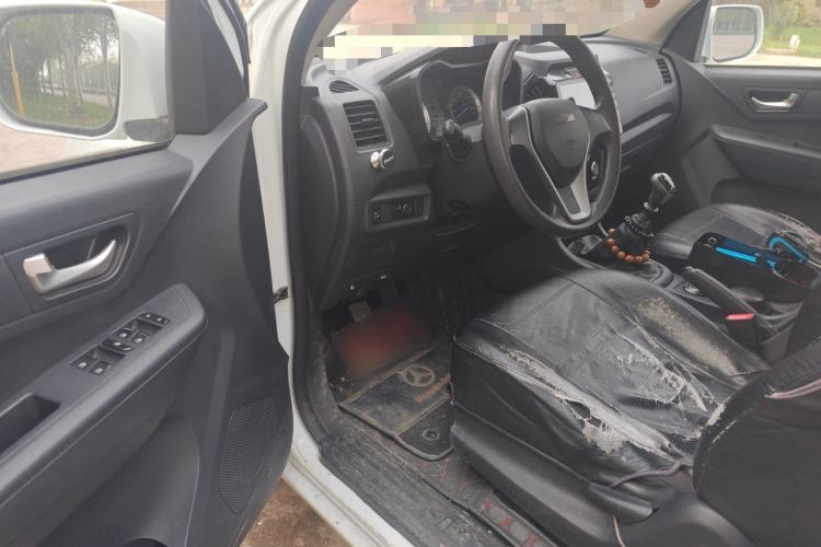 Used Isuzu JLM 2018 2.5T Four-Wheel Drive Diesel Luxury Version JE4D25Q5A Driver Seat